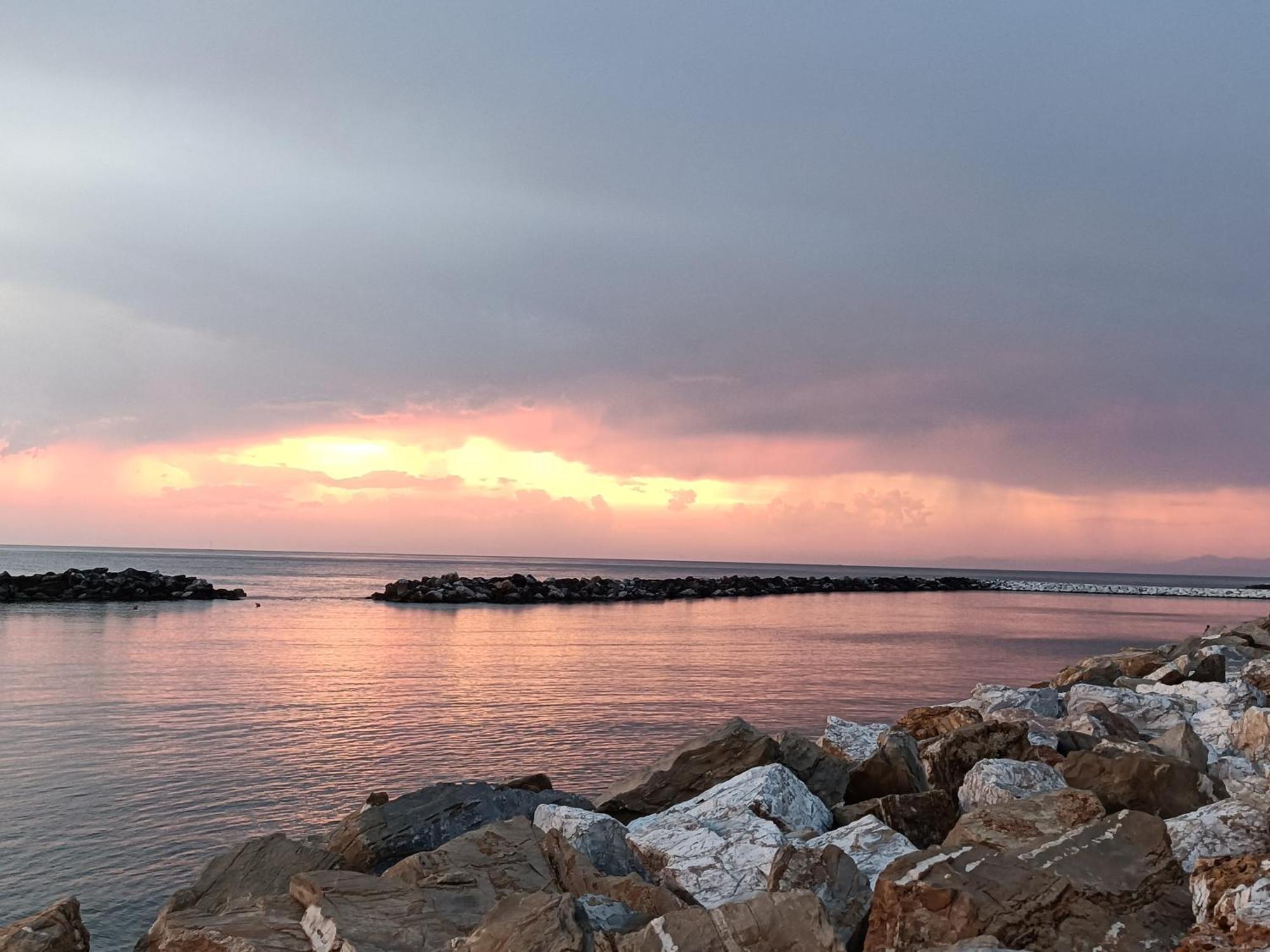 Casa Vacanze Marina Di Pisa Catola Esterno foto